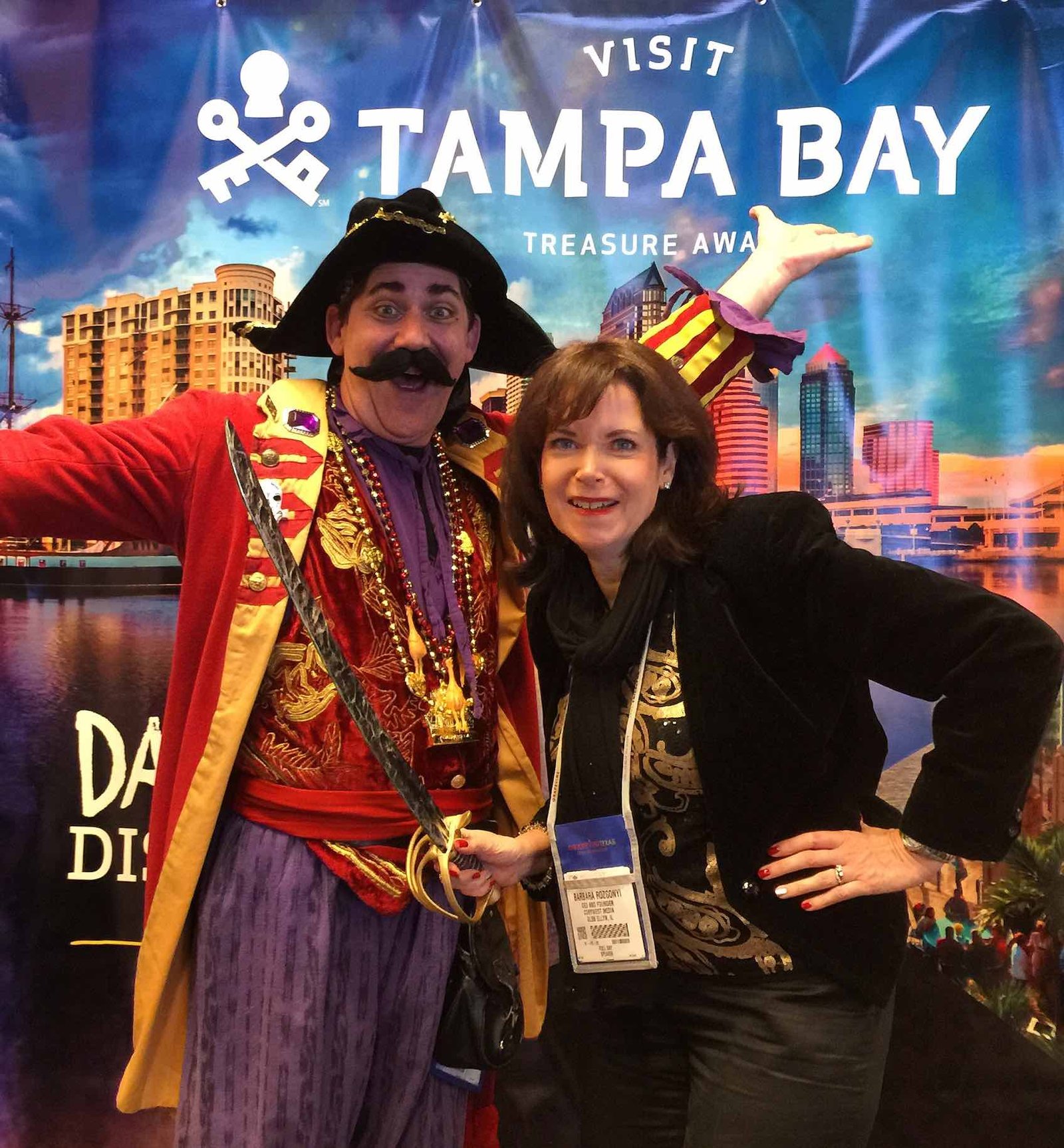 AI-association-keynote-speaker-barbara-rozgonyi-marketing-pr-strategy-consultant-association-forum-holiday-showcase